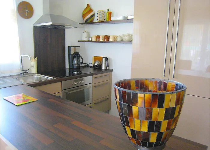 Lenny - By Alpen דירה *