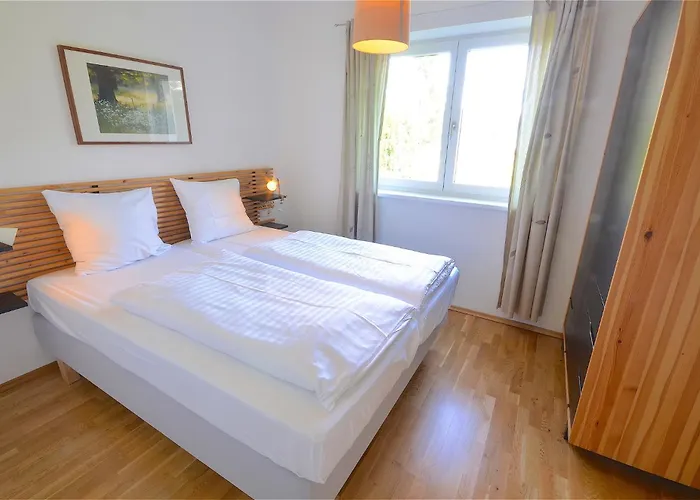 Lenny - By Alpen דירה